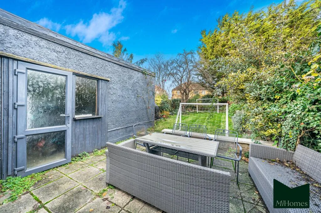 4 bedroom house for rent