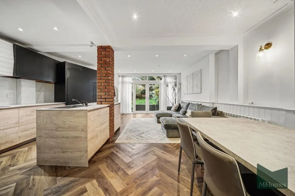 4 bedroom house for rent