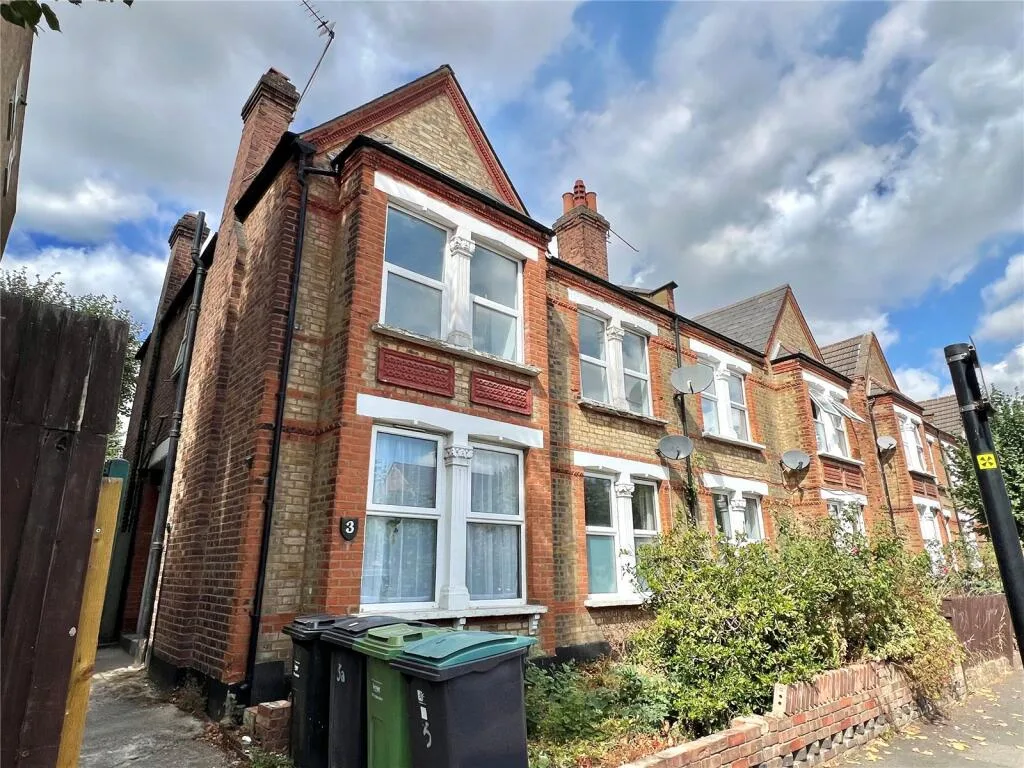3 bedroom apartment for rent