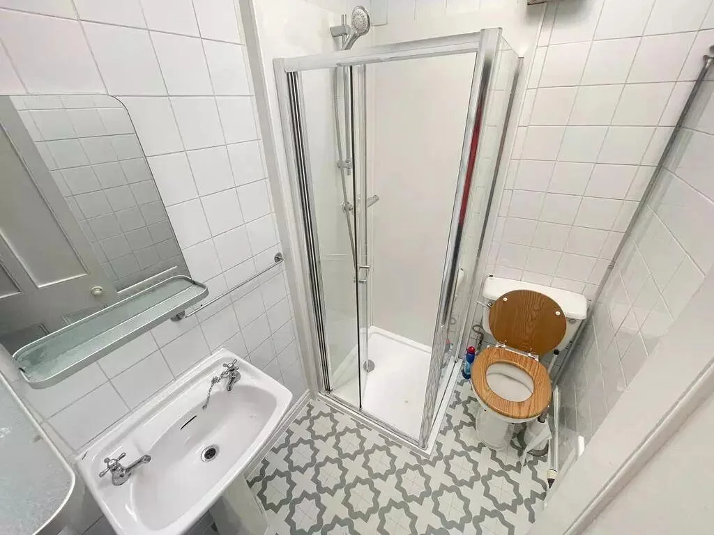 4 bedroom terraced house for rent