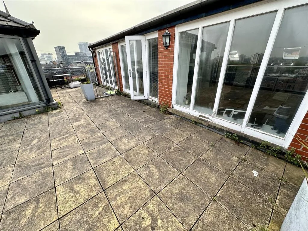 3 bedroom duplex for rent