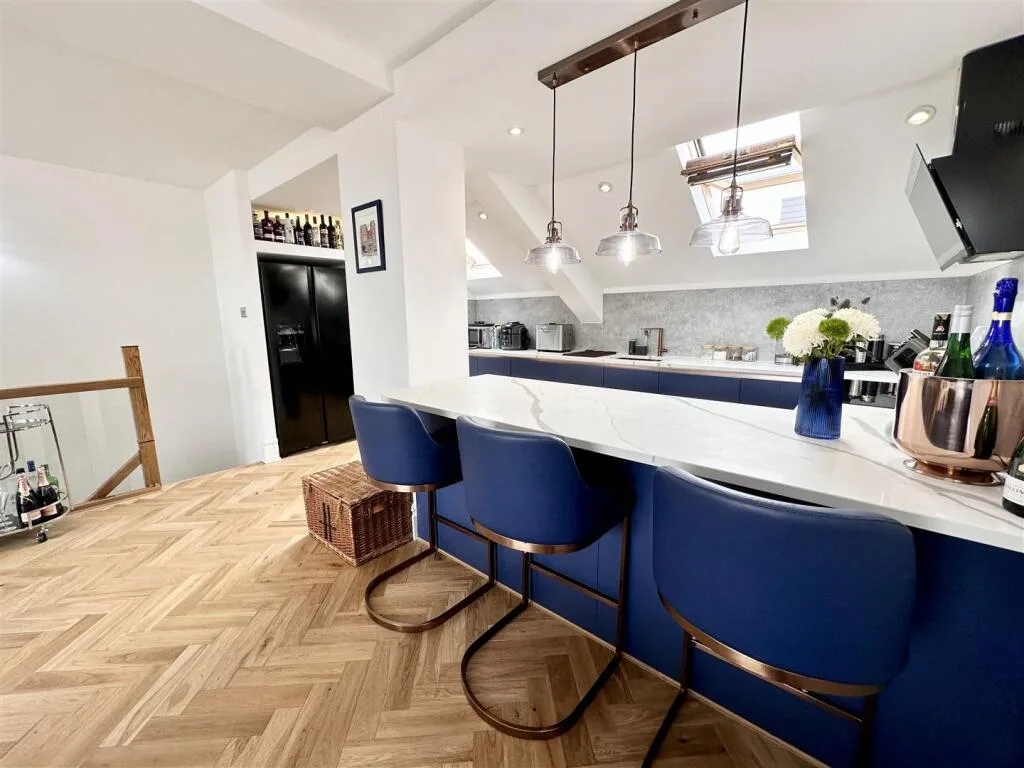 3 bedroom duplex for rent
