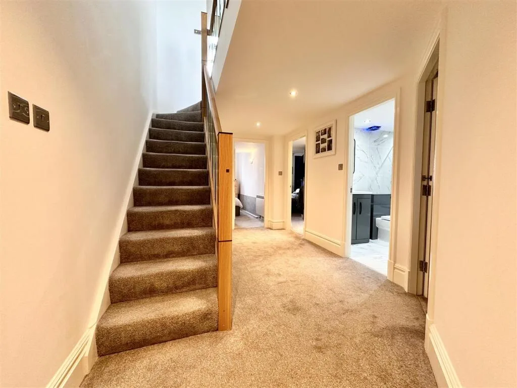3 bedroom duplex for rent