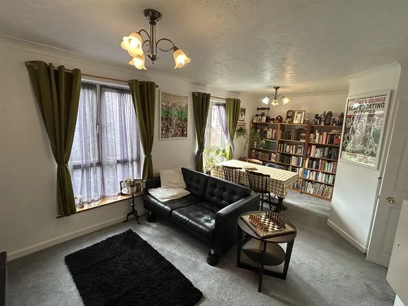 2 bedroom house for rent