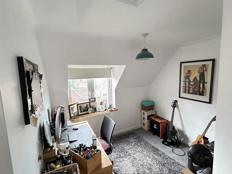 2 bedroom house for rent