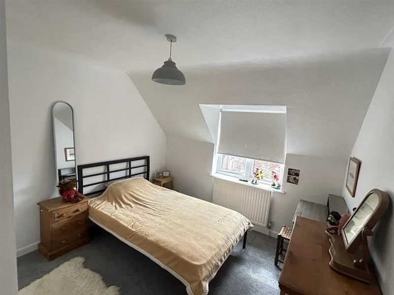 2 bedroom house for rent