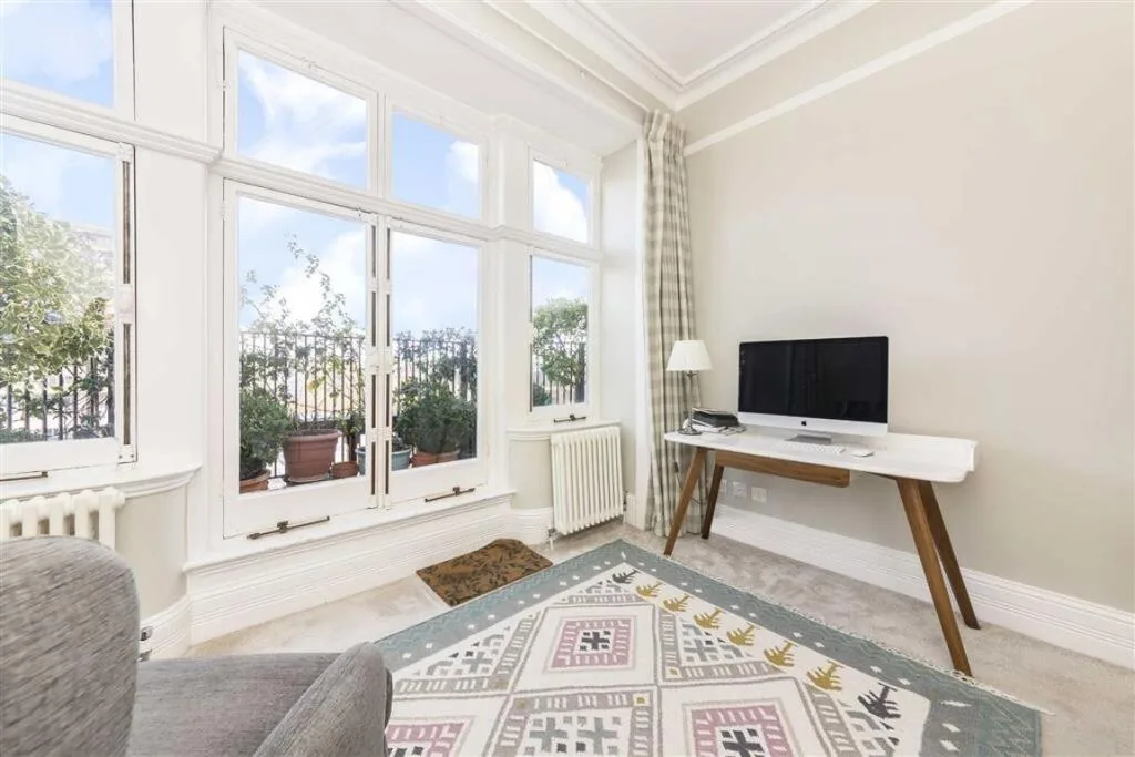 4 bedroom flat for rent