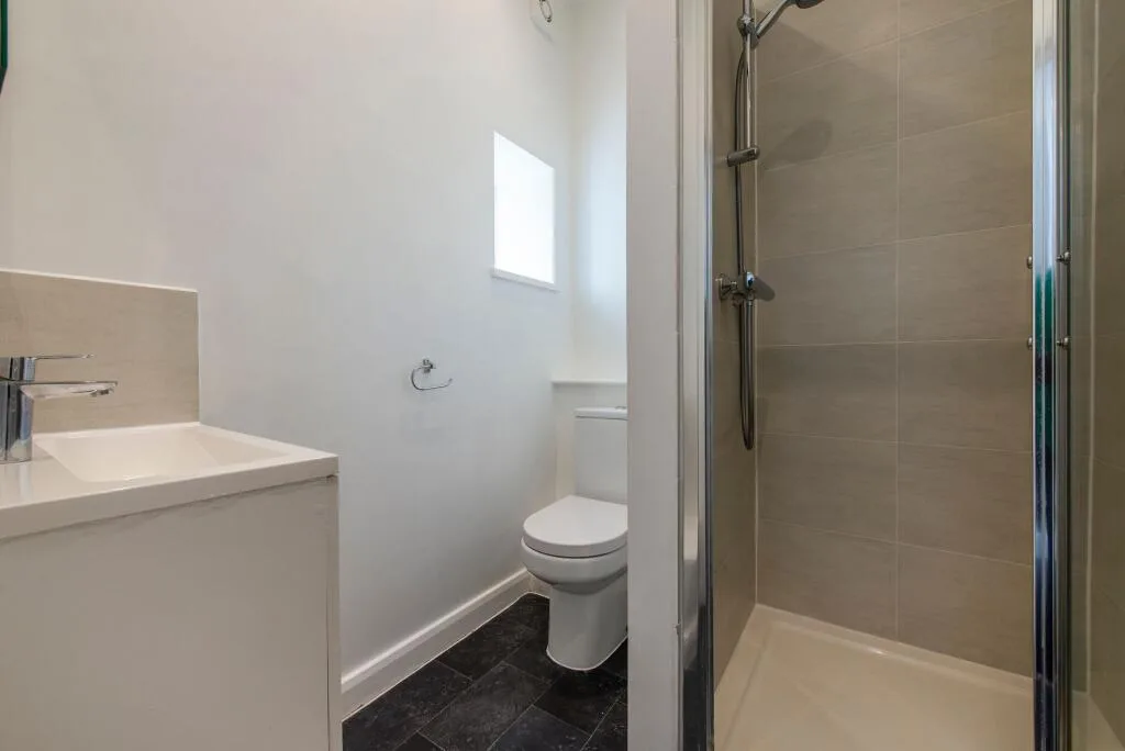 2 bedroom detached house for rent