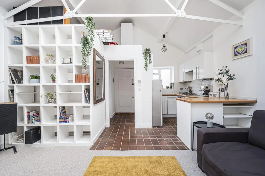 Studio flat for rent