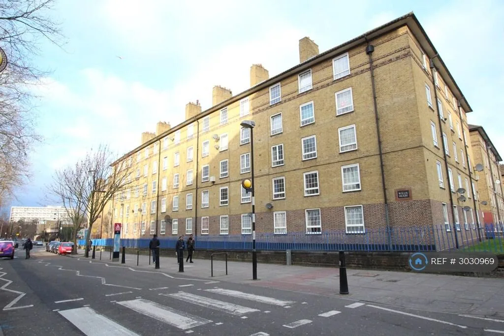 3 bedroom flat for rent