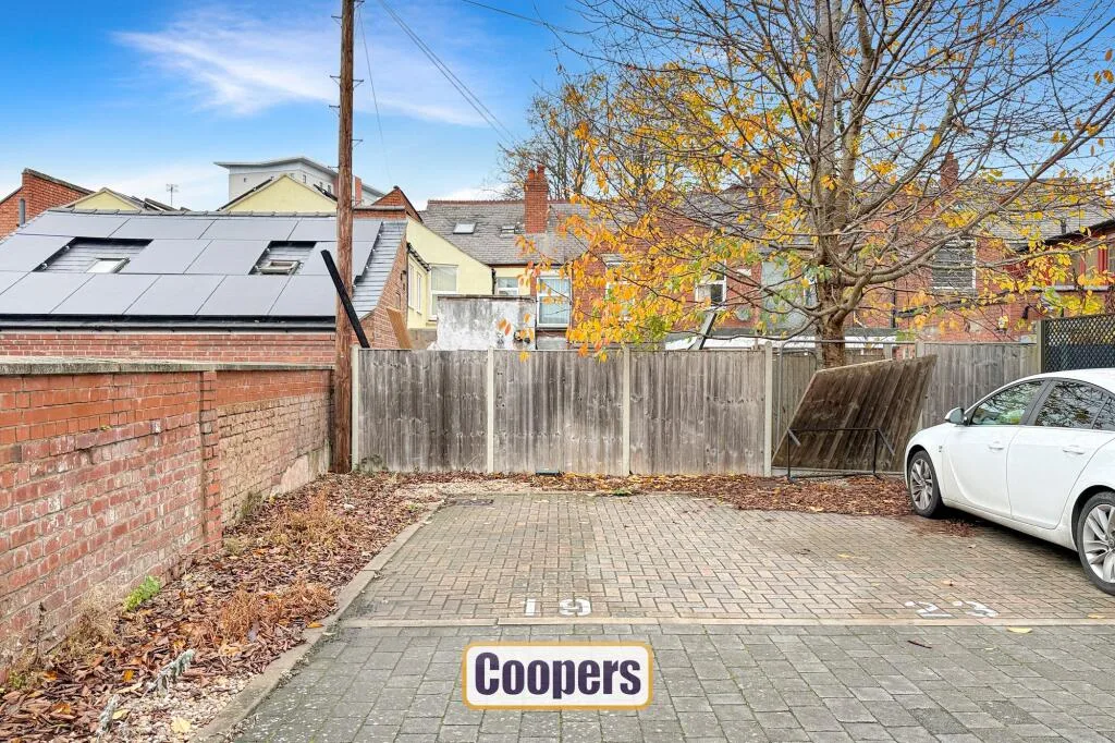 2 bedroom semi-detached house for rent