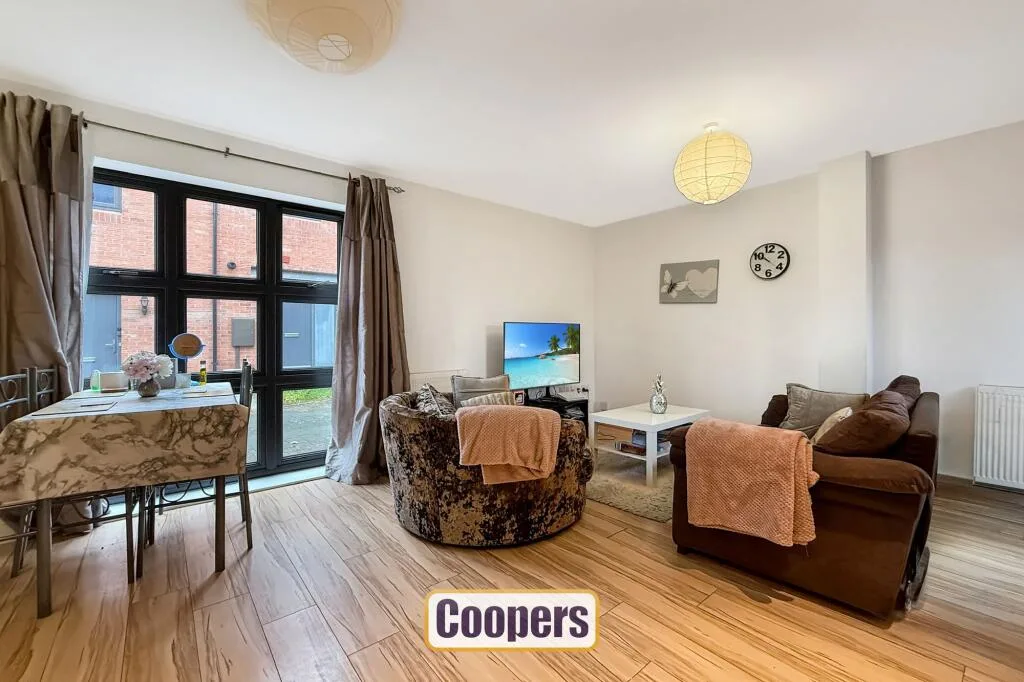 2 bedroom semi-detached house for rent