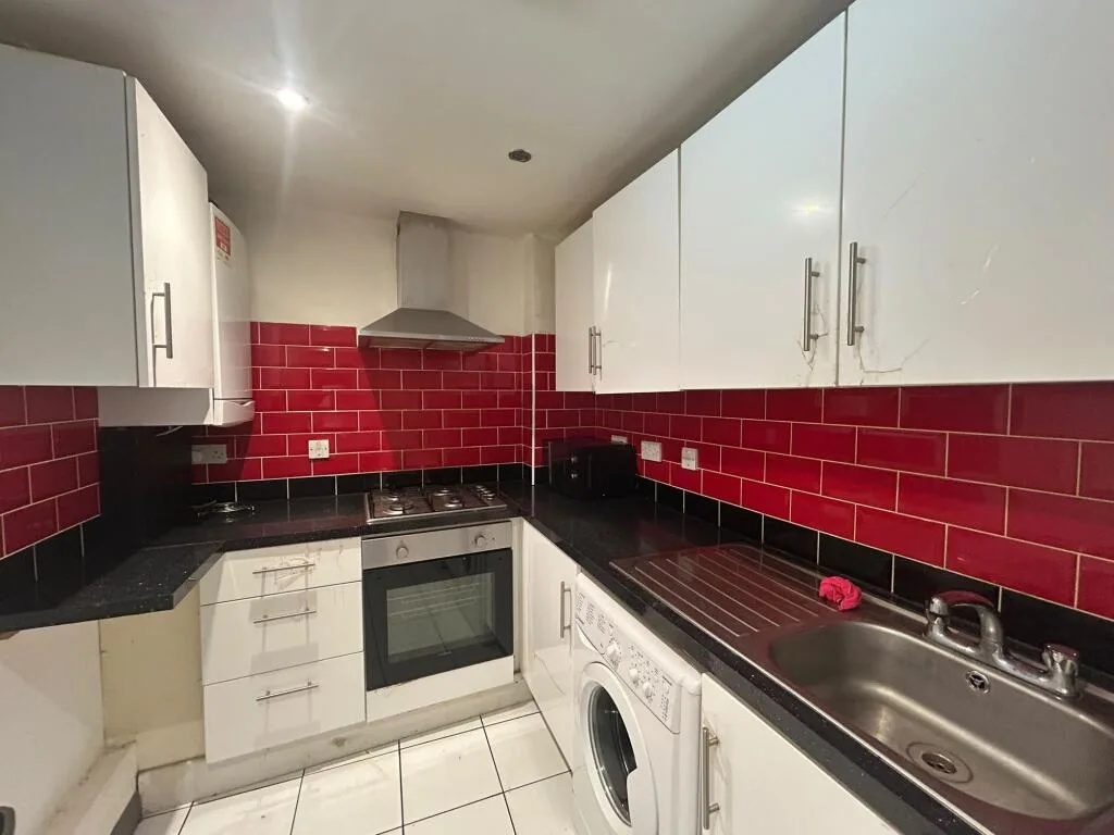 2 bedroom flat for rent