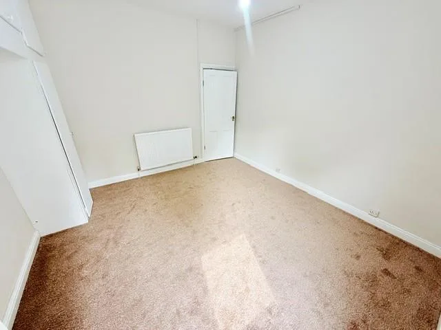 2 bedroom terraced house for rent