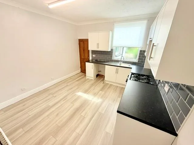 2 bedroom terraced house for rent