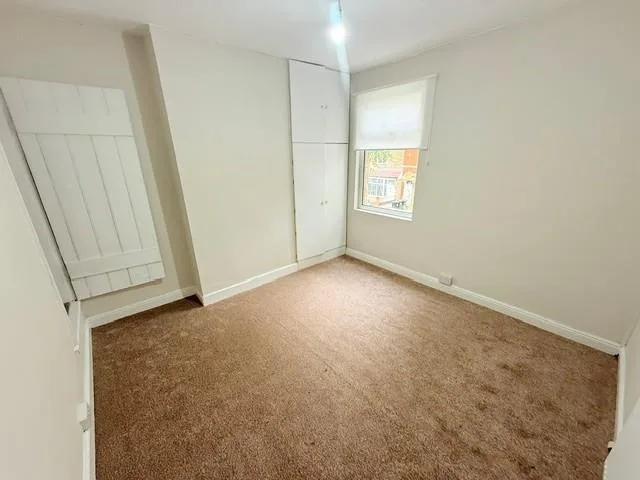 2 bedroom terraced house for rent