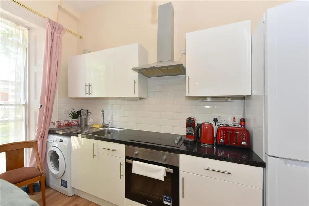Studio apartment for rent