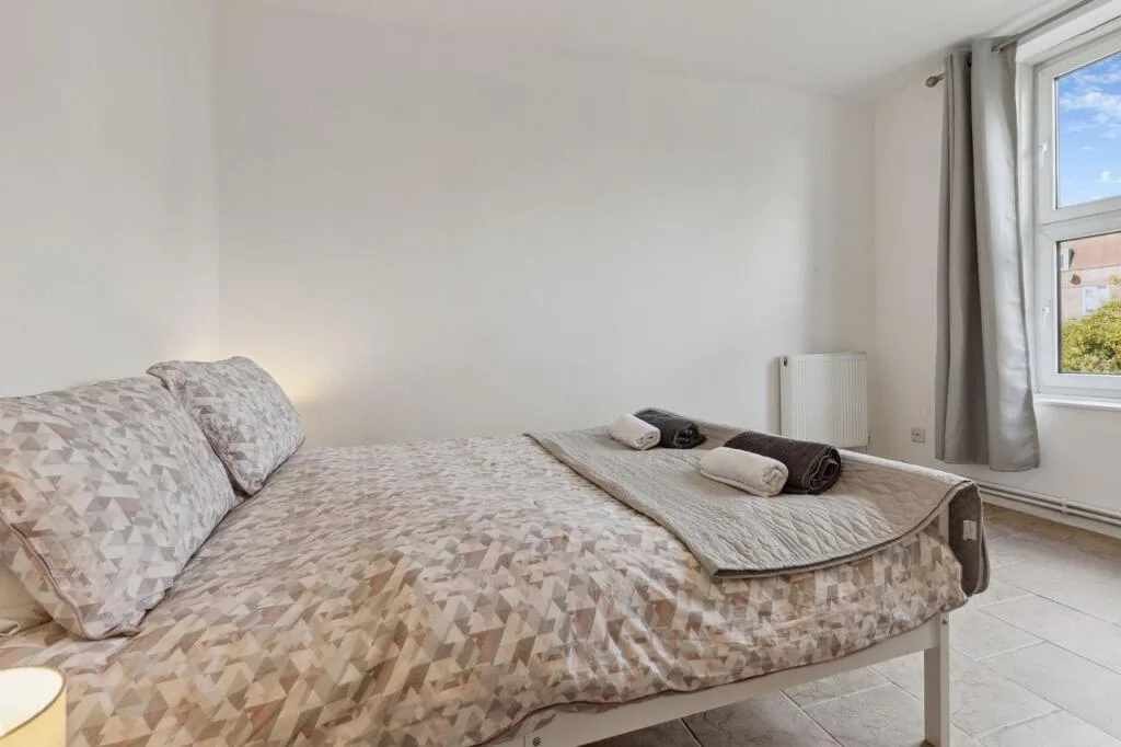 3 bedroom flat for rent