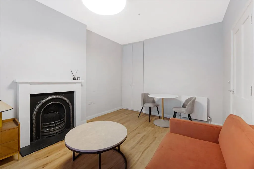 Studio apartment for rent