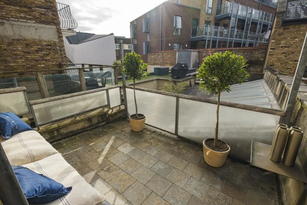 2 bedroom terraced house for rent