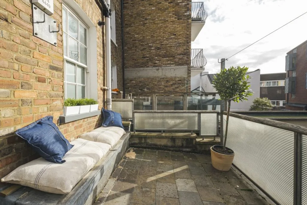 2 bedroom terraced house for rent