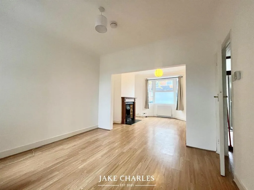 2 bedroom terraced house for rent