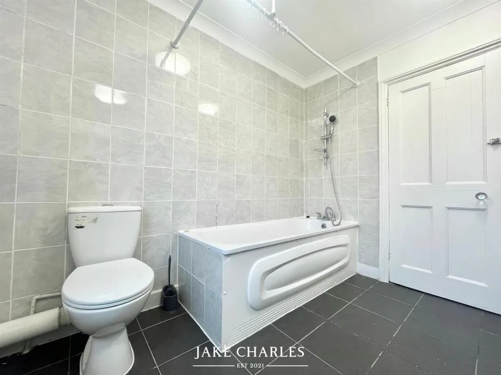 2 bedroom terraced house for rent