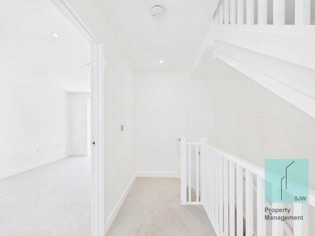 4 bedroom terraced house for rent