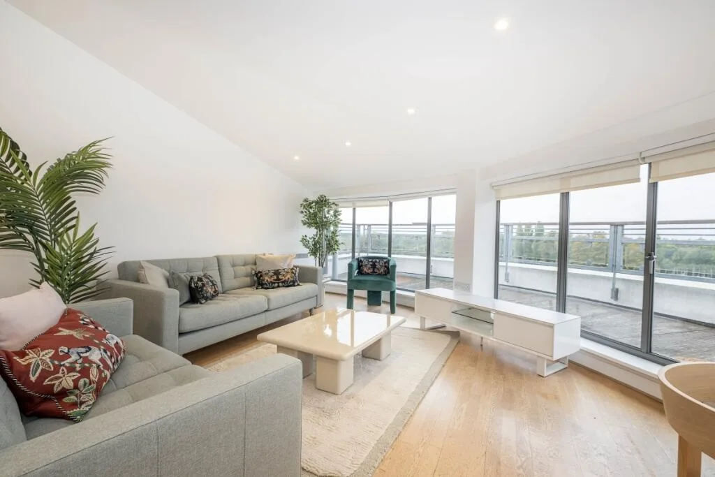 3 bedroom penthouse for rent