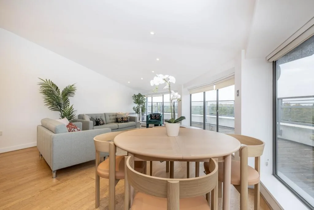 3 bedroom penthouse for rent