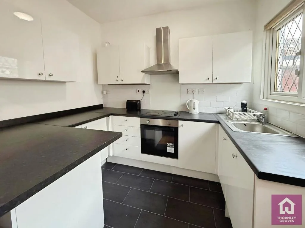 4 bedroom terraced house for rent