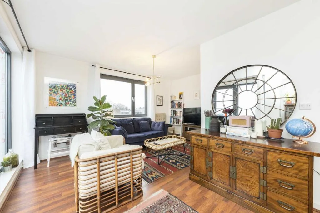 2 bedroom flat for rent