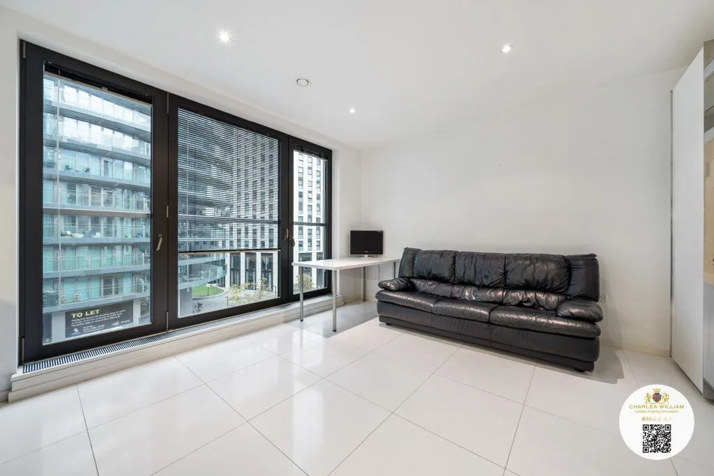 Studio flat for rent