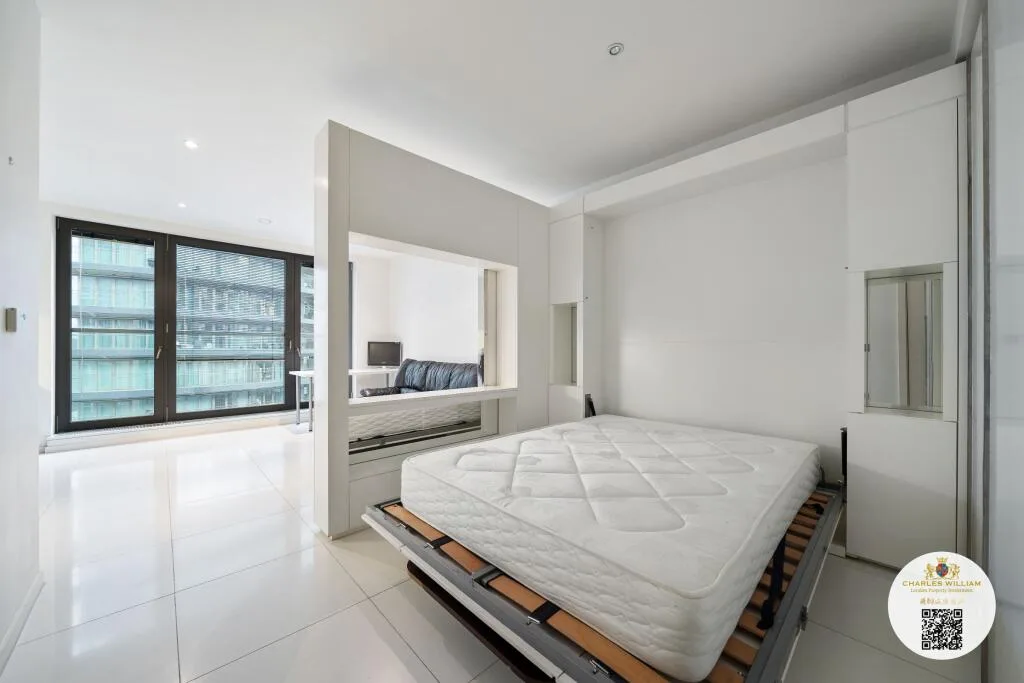 Studio flat for rent