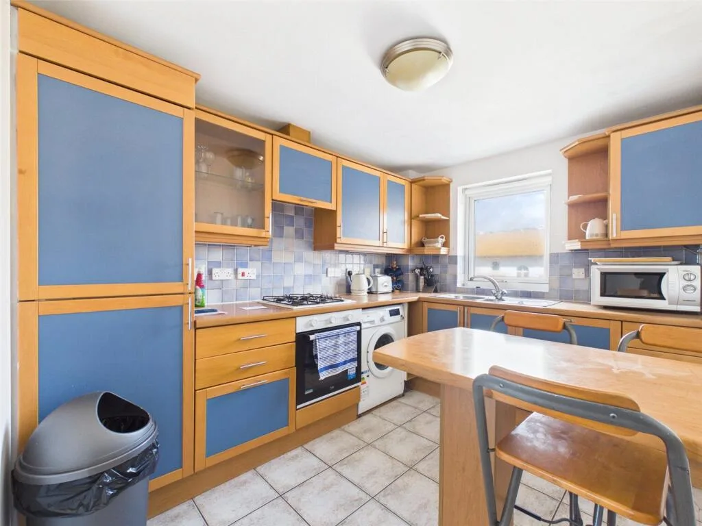 4 bedroom penthouse for rent