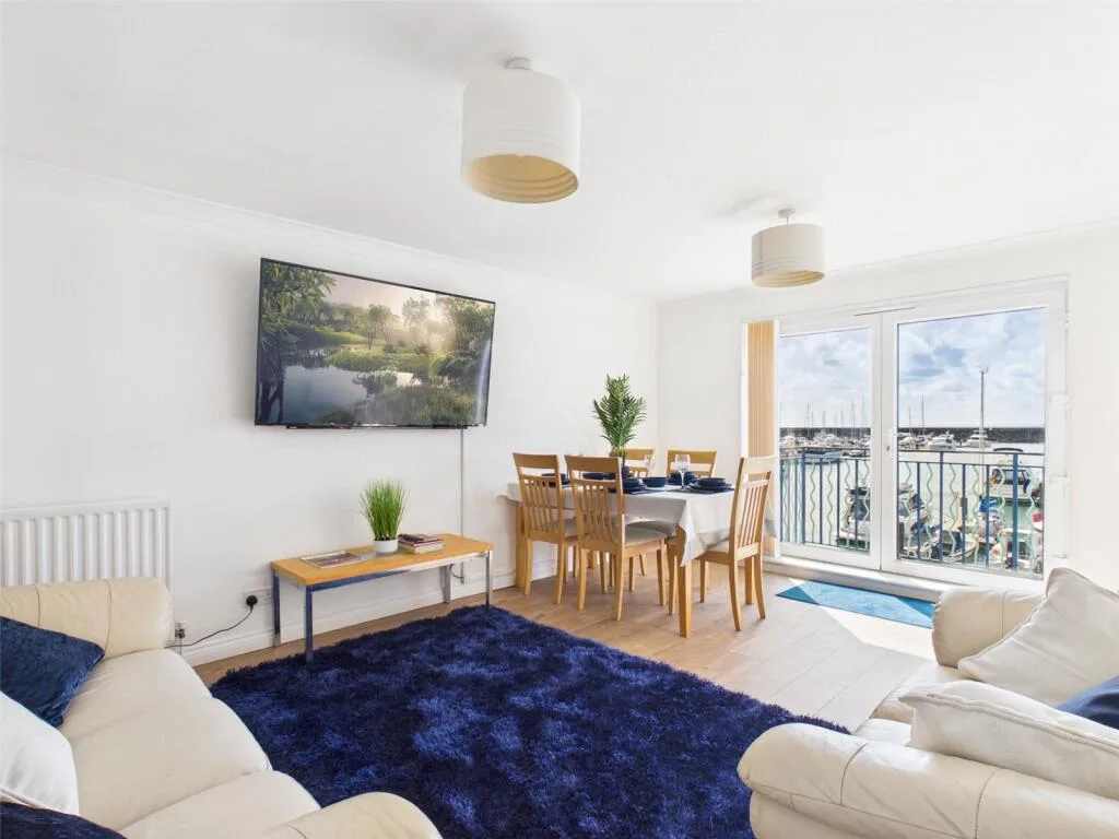 4 bedroom penthouse for rent