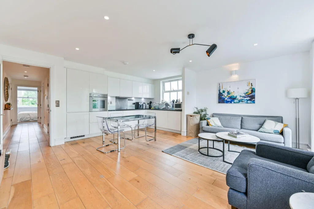 2 bedroom flat for rent