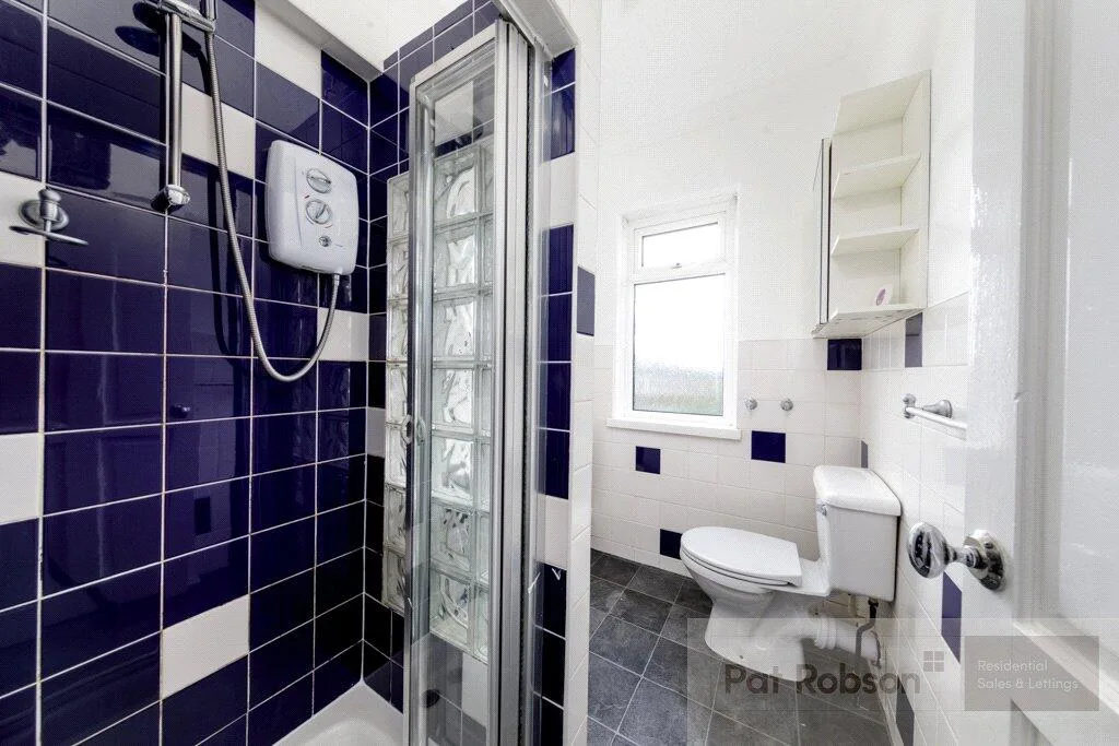3 bedroom semi-detached house for rent