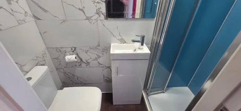 5 bedroom terraced house for rent