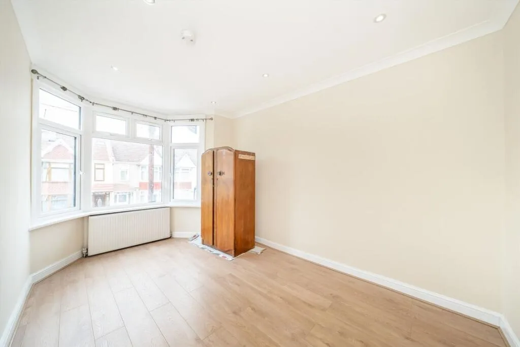 4 bedroom terraced house for rent