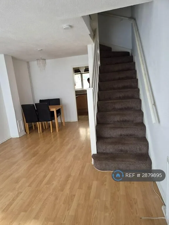 2 bedroom terraced house for rent