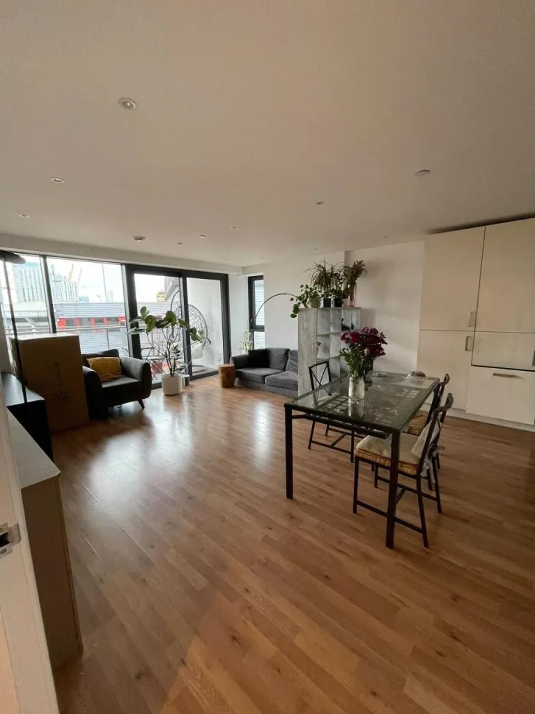 3 bedroom flat for rent