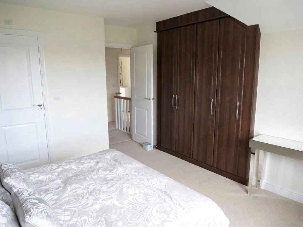 4 bedroom detached house for rent