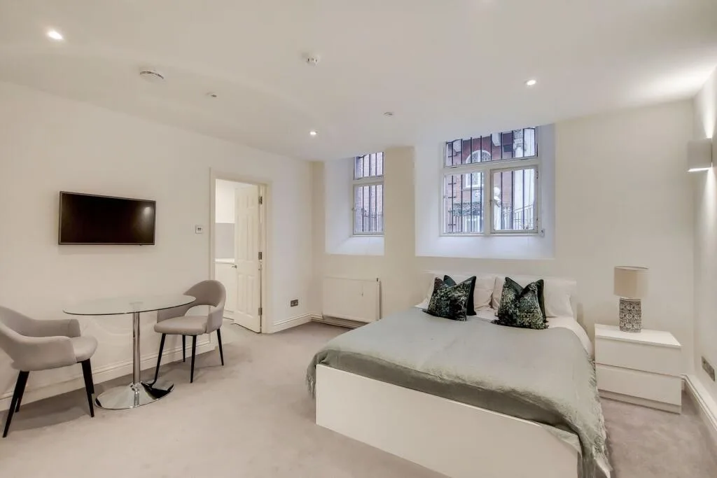 Studio flat for rent