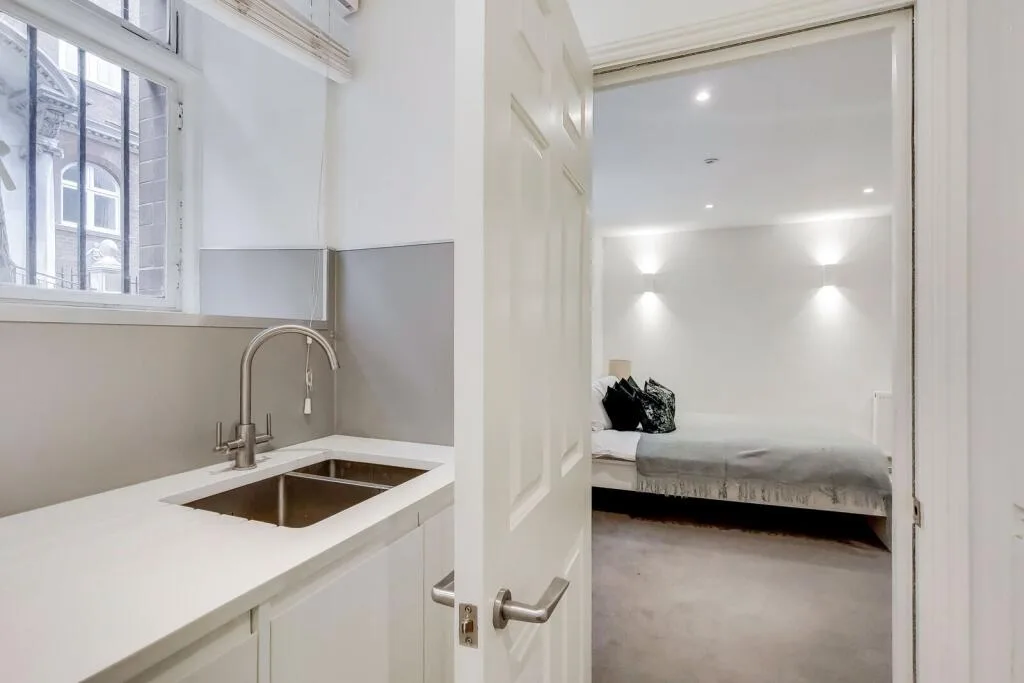 Studio flat for rent