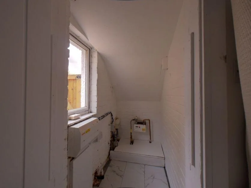 4 bedroom semi-detached house for rent