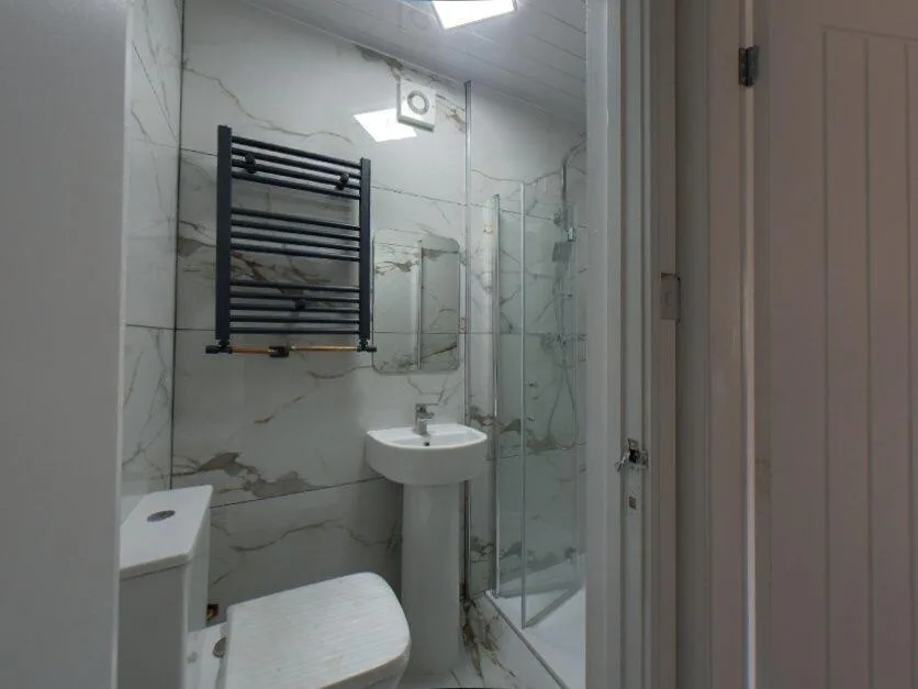 4 bedroom semi-detached house for rent