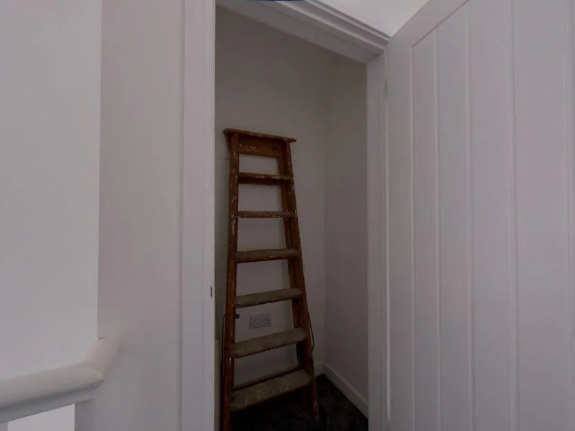 4 bedroom semi-detached house for rent
