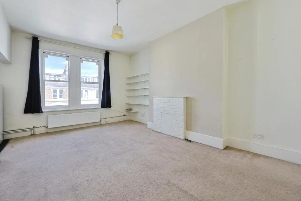2 bedroom house for rent