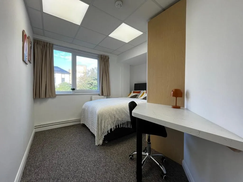 Studio flat for rent